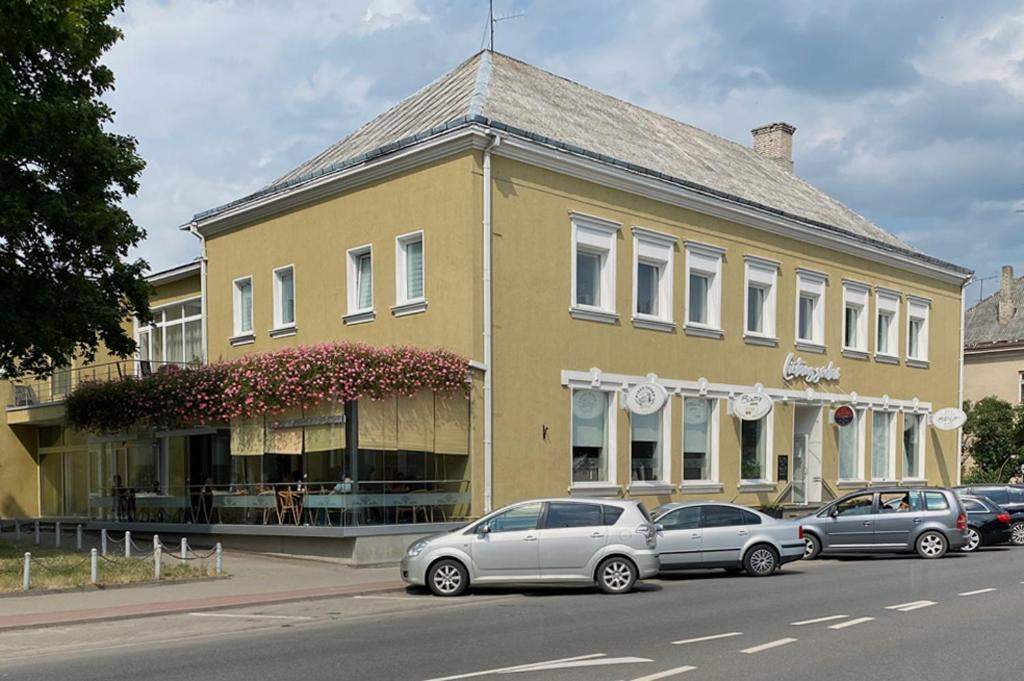 Sveiki atvykę - Brut Wine Hotel, Vytauto g. 10, Zarasai